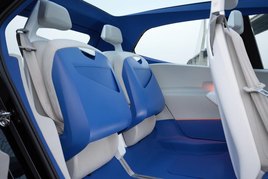 Интерьер Volkswagen I.D. Concept 2016 года  (фото 38 из 40)